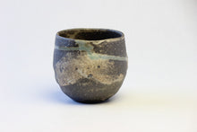 Load image into Gallery viewer, SHIGARAKIYAKI MAKIGUMO SAKE/SHOCHU CUP