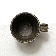 Load image into Gallery viewer, ROKURO KITAYAMA MUG CUP (GREEN BROWN)