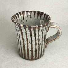Load image into Gallery viewer, ROKURO BROWN STRIPED MUG CUP