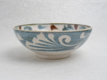 Load image into Gallery viewer, BRUSH BLUE RAMEN BOWL KARAKUSA**