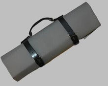 Load image into Gallery viewer, COMO+KATABA HANDMADE HEAVYWEIGHT CANVAS KNIFE ROLL WITH DOUBLE LEATHER FITTINGS AND HANDLE*