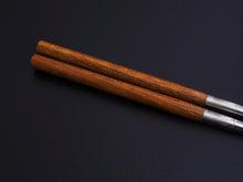 Load image into Gallery viewer, STAINLESS MORIBASHI / PLATING CHOPSTICKS 135MM SATINE WOOD / BLOOD WOOD