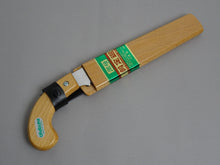 Load image into Gallery viewer, OKATSUNE PRUNING SAW 220MM / WOODEN HANDLE & SHEATH**