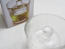 Load image into Gallery viewer, ASADUKE GLASS POT / PICKLE MAKER PRESS / SMALL SIZE