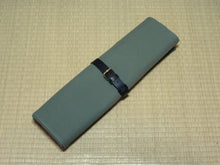 Load image into Gallery viewer, COMO+KATABA HANDMADE HIGH QUALITY CANVAS KNIFE ROLL WITH SINGLE LEATHER FITTINGS / TYPE 2 with zipper*