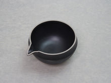 Load image into Gallery viewer, ORIGAMI KATAKUCHI MATCHA BOWL AKATSUKI (BLACK)