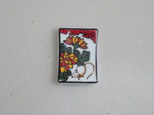 Load image into Gallery viewer, MINOYAKI HANAFUDA-STYLE ZODIAC CHOPSTICKS REST