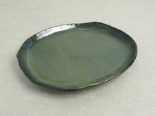 Load image into Gallery viewer, RUBEN ROUND PLATE BLUE
