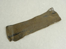 Load image into Gallery viewer, RUBEN LARGE LONG PLATE TENMOKU