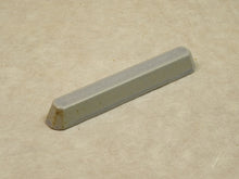 Load image into Gallery viewer, MINOYAKI BRANCHE CUTLERY REST LAVENDER