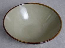 Load image into Gallery viewer, MINOYAKI RYUKYU RURI KARAKUSA RAMEN BOWL (WHITE/BLUE)**