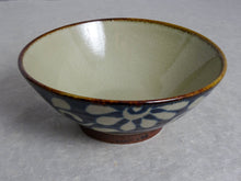 Load image into Gallery viewer, MINOYAKI RYUKYU RURI KARAKUSA RAMEN BOWL (WHITE/BLUE)**