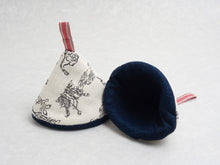 Load image into Gallery viewer, NABETSUKAMI / POTHOLDER  SET OF 2**