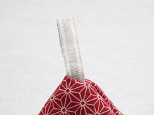 Load image into Gallery viewer, NABETSUKAMI / POTHOLDER  SET OF 2**