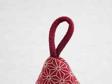 Load image into Gallery viewer, NABETSUKAMI / POTHOLDER  SET OF 2**