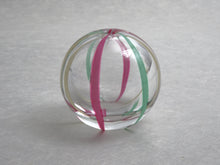 Load image into Gallery viewer, TSUGARU HANDMADE VIDRO TEMARI FLOWER VASE YAYOI