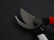 Load image into Gallery viewer, OKATSUNE SECATEURS 180MM / SENTEI BASAMI
