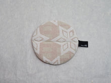 Load image into Gallery viewer, MANMARU/ROUND POTHOLDER & TRIVET