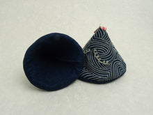 Load image into Gallery viewer, NABETSUKAMI / POTHOLDER  SET OF 2**