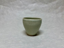 Load image into Gallery viewer, SHIGARAKIYAKI HECHIMON WHITE VIDRO GUINOMI / SMALL CUP