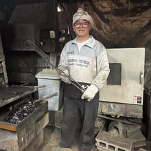 Load image into Gallery viewer, HADO SHIROGAMI-2 SUMI KUROUCHI KO-BUNKA 135MM OAK HANDLE FORGED BY YOSHIKAZU TANAKA*