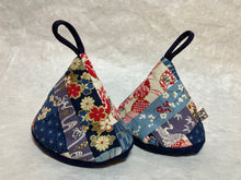 Load image into Gallery viewer, NABETSUKAMI / POTHOLDER SET OF 2