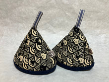 Load image into Gallery viewer, NABETSUKAMI / POTHOLDER SET OF 2