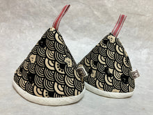 Load image into Gallery viewer, NABETSUKAMI / POTHOLDER SET OF 2