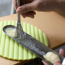 Load image into Gallery viewer, EAtoCO OROS GRATER LARGE SIZE