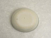 Load image into Gallery viewer, MINOYAKI TAKO KARAKUSA OVAL FUKABACHI BOWL**