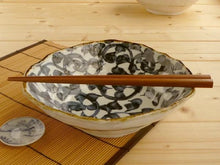 Load image into Gallery viewer, MINOYAKI TAKO KARAKUSA TAYOBACHI BOWL**