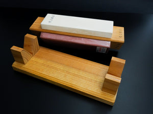 SANYO 3-SIDED WHETSTONE WITH WOODEN STAND