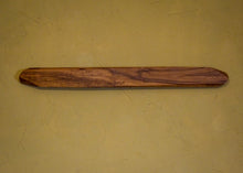 Load image into Gallery viewer, NOYER KNIFE MAGNET RACK / AMERICAN WALNUT