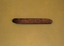 Load image into Gallery viewer, NOYER KNIFE MAGNET RACK / AMERICAN WALNUT