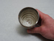 Load image into Gallery viewer, SHIGARAKIYAKI HECHIMON HANA KASUMI  TEA CUP