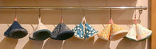 Load image into Gallery viewer, NABETSUKAMI / POTHOLDER  SET OF 2**