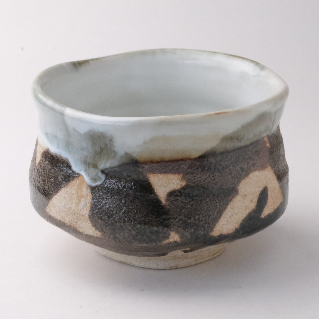 MINOYAKI BLACK ORIBE UCHI-UNOFU MATCHA BOWL