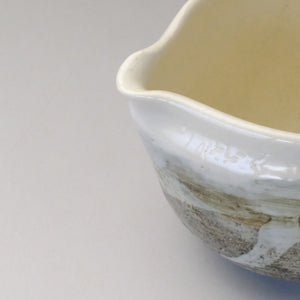 MINOYAKI WHITE NAGASHI KATAKUCHI MATCHA BOWL
