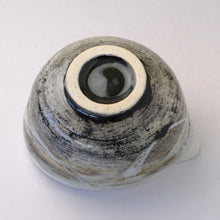 Load image into Gallery viewer, MINOYAKI WHITE NAGASHI KATAKUCHI MATCHA BOWL
