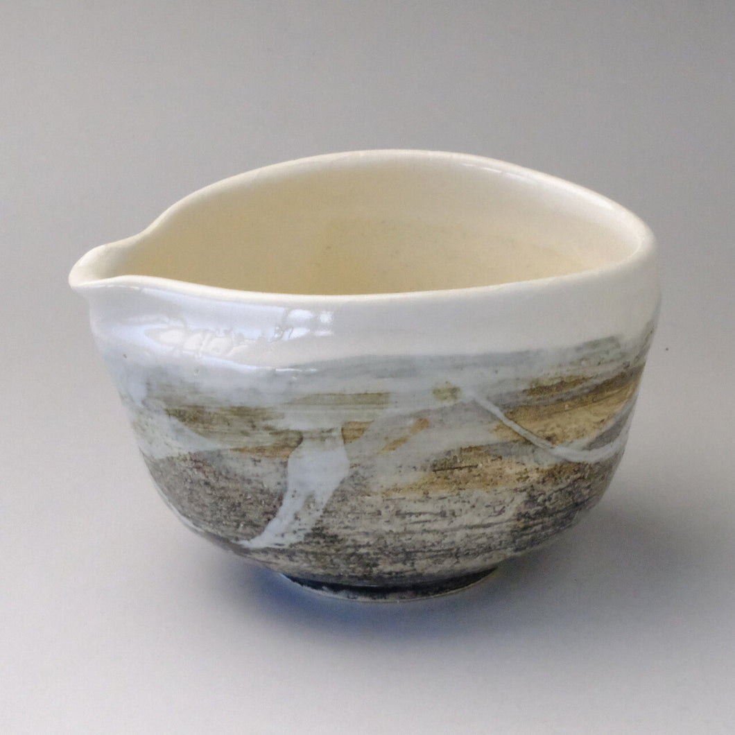 MINOYAKI WHITE NAGASHI KATAKUCHI MATCHA BOWL