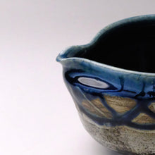 Load image into Gallery viewer, MINOYAKI AI-NAGASHI KATAKUCHI MATCHA BOWL
