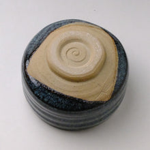 Load image into Gallery viewer, MINOYAKI BLUE ASH MATCHA BOWL
