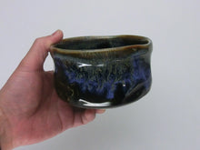 Load image into Gallery viewer, MINOYAKI SHIKIAN MATCHA BOWL (BLACK BLUE)
