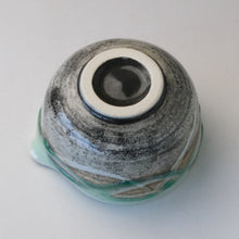 Load image into Gallery viewer, MINOYAKI GREEN NAGASHI KATAKUCHI MATCHA BOWL
