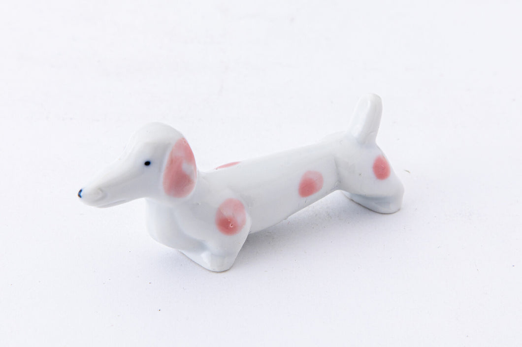 SAUSAGE DOG CHOPSTICKS REST（PINK)