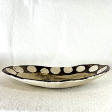Load image into Gallery viewer, ROKURO OVAL PLATE DOT BROWN
