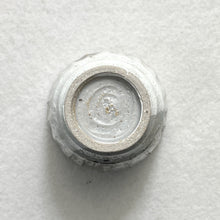 Load image into Gallery viewer, ROKURO KITAYAMA TETSU HAKE TEACUP
