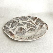 Load image into Gallery viewer, ROKURO SHINO-STYLE SMALL PLATE
