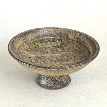 Load image into Gallery viewer, ROKURO SPATTER GLAZED FOOTED BOWL
