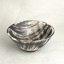 Load image into Gallery viewer, ROKURO DARK GLAZED RICE BOWL
